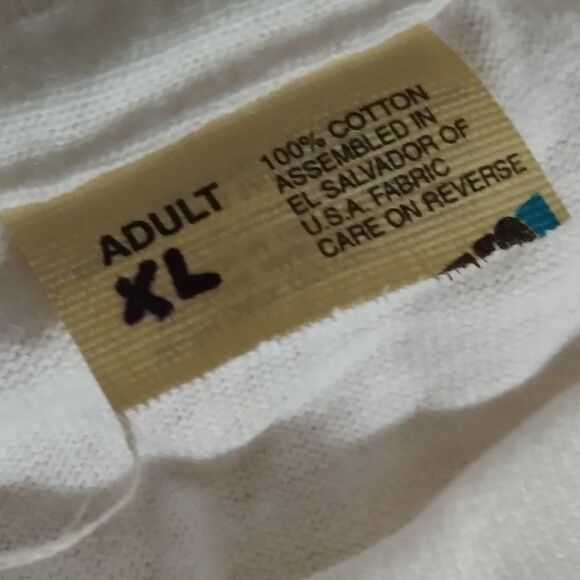 DS Vintage Washington D.C. Old English Font Spell Out T-Shirt - Picture 5 of 7